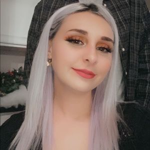 Meet your Posher, Krystal